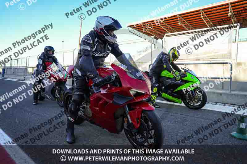 cadwell no limits trackday;cadwell park;cadwell park photographs;cadwell trackday photographs;enduro digital images;event digital images;eventdigitalimages;navarra;no limits trackdays;peter wileman photography;racing digital images;trackday digital images;trackday photos